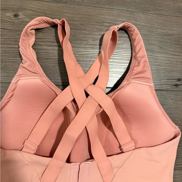 Energy Bra - Lululemon - Picture 4 of 6